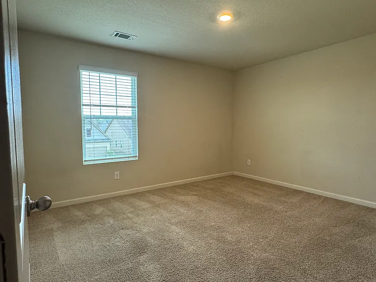 944 Independence Ave — Photo 19
