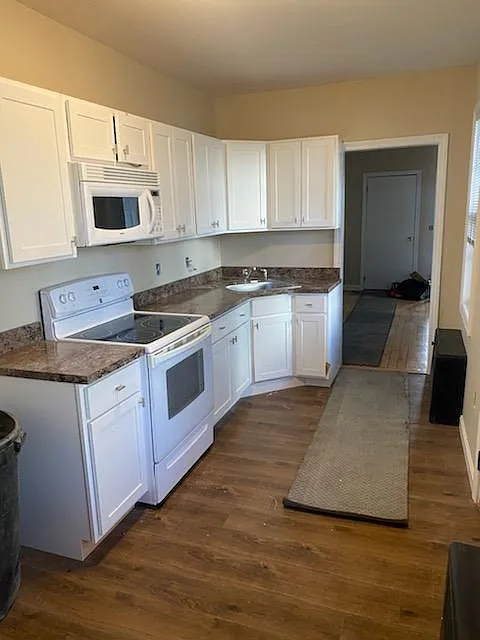 2 bed, $1,395 — Photo 1