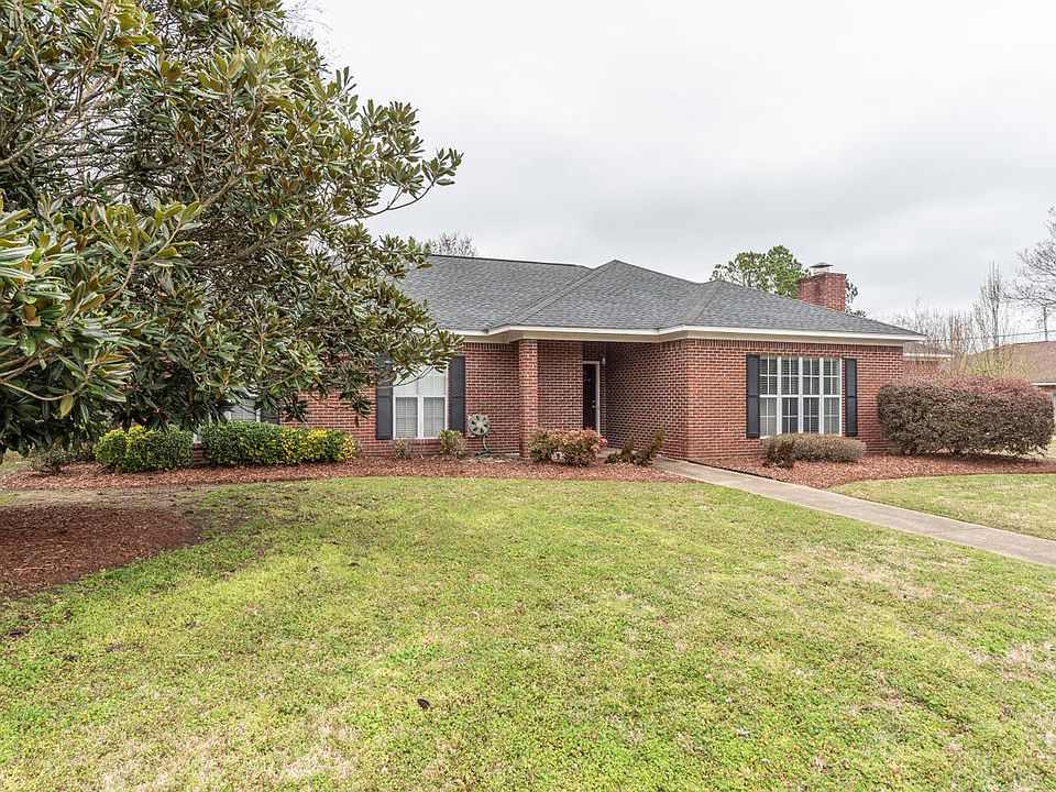 1st image of 102 Gardenia Dr