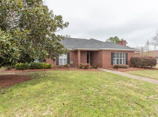 102 Gardenia Dr, Starkville, MS 39759