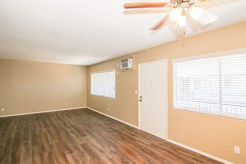 4th image of 227 E 25th St APT 7