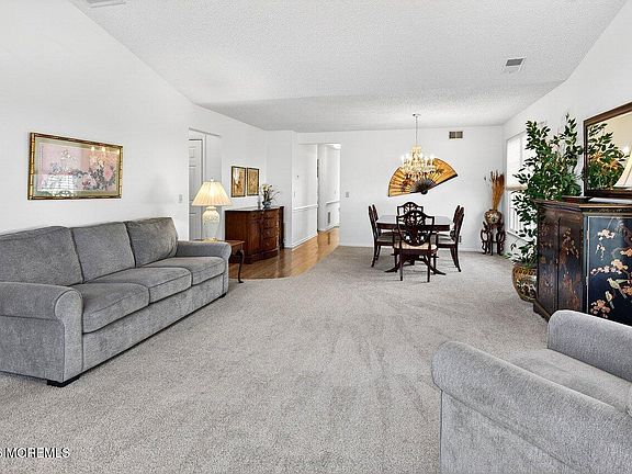 5th image of 1603 Lacebark Road