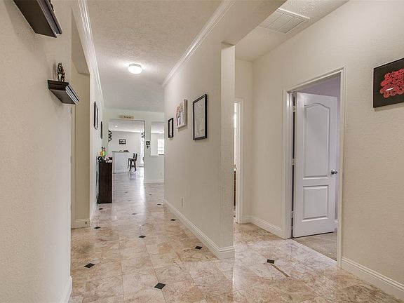 4th image of 16011 Durham Cove Ln