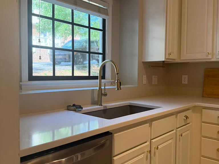 6166 Loch Laural Ln — Photo 11