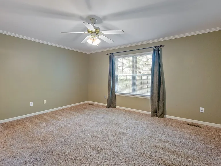 7037 Mooreland Ct — Photo 19