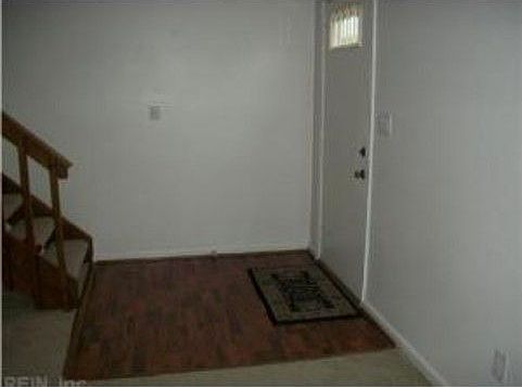 2nd image of 124 Castilian Dr