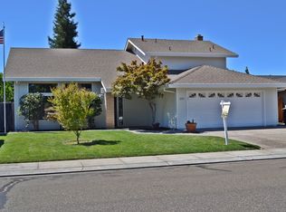 680 Nancy Dr, Ripon, CA 95366