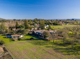 20665 Pueblo Ave, Sonoma, CA 95476