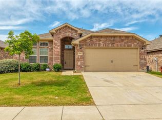 2800 Stonewall Ln, Fort Worth, TX 76123