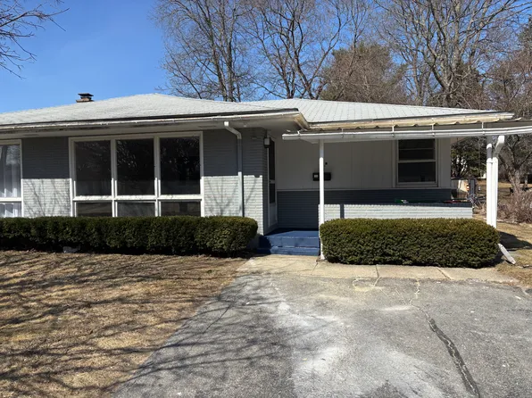 11B Brierway Dr #B, Worcester, MA 01604