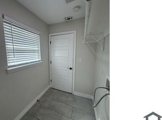 700 E Ripy St, Fort Worth, TX 76110