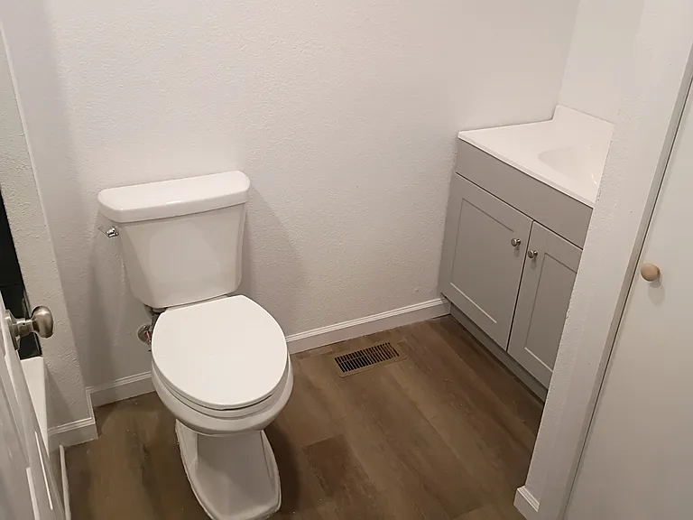 101 Edmonds Dr — Photo 7