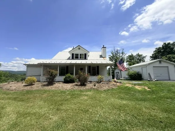 6350 Seneca Trl N, Sinks Grove, WV 24976