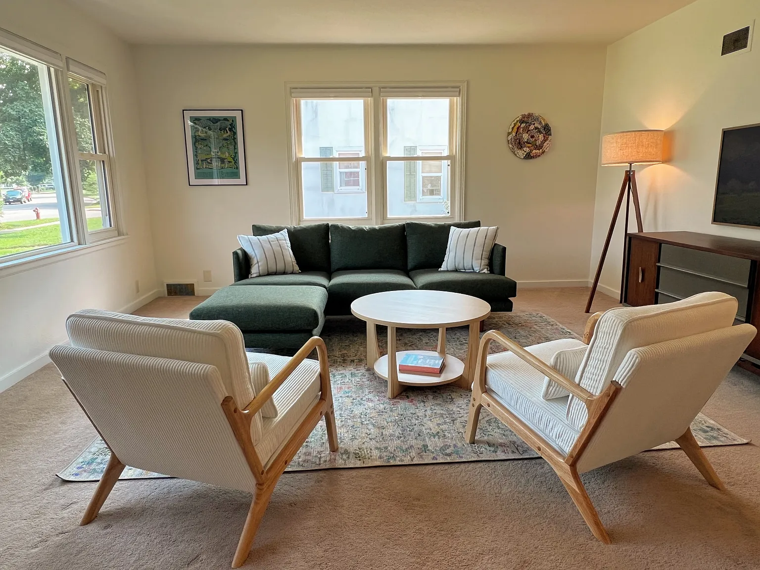228 W Lexington Blvd — Photo 1