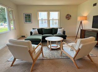 228 W Lexington Blvd, Eau Claire, WI 54701