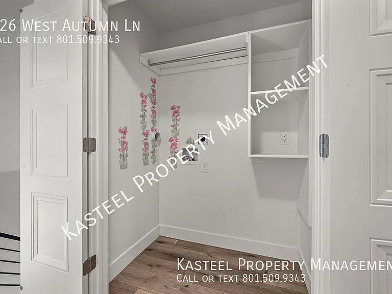 126 W Autumn Ln — Photo 23