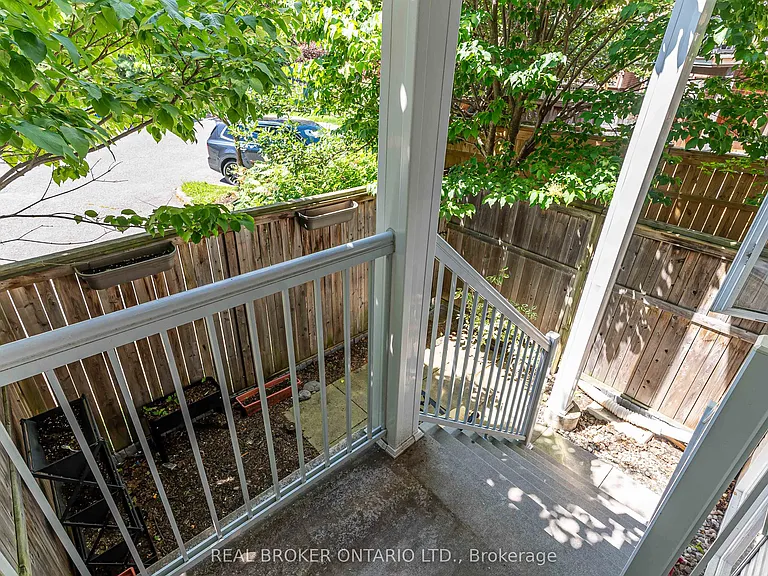 292 London Ter — Photo 28