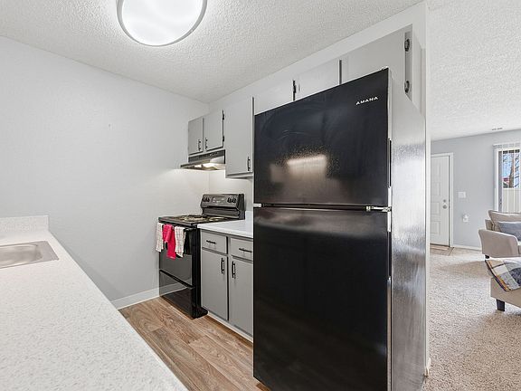 12-505 N Tyler Rd-12