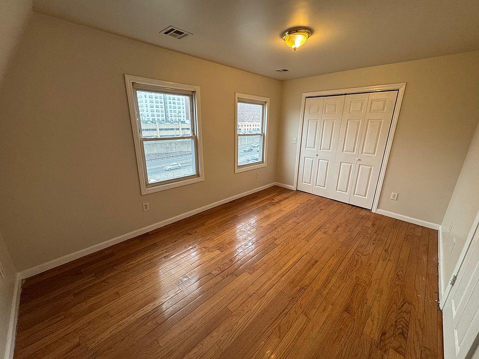 1st image of 138 S Oraton Pkwy #3F