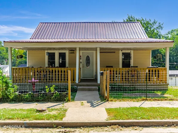 304 S Hodges St, California, MO 65018