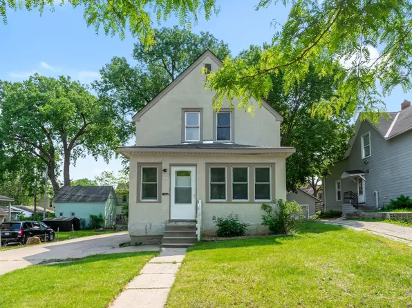 930 Desoto St, Saint Paul, MN 55130