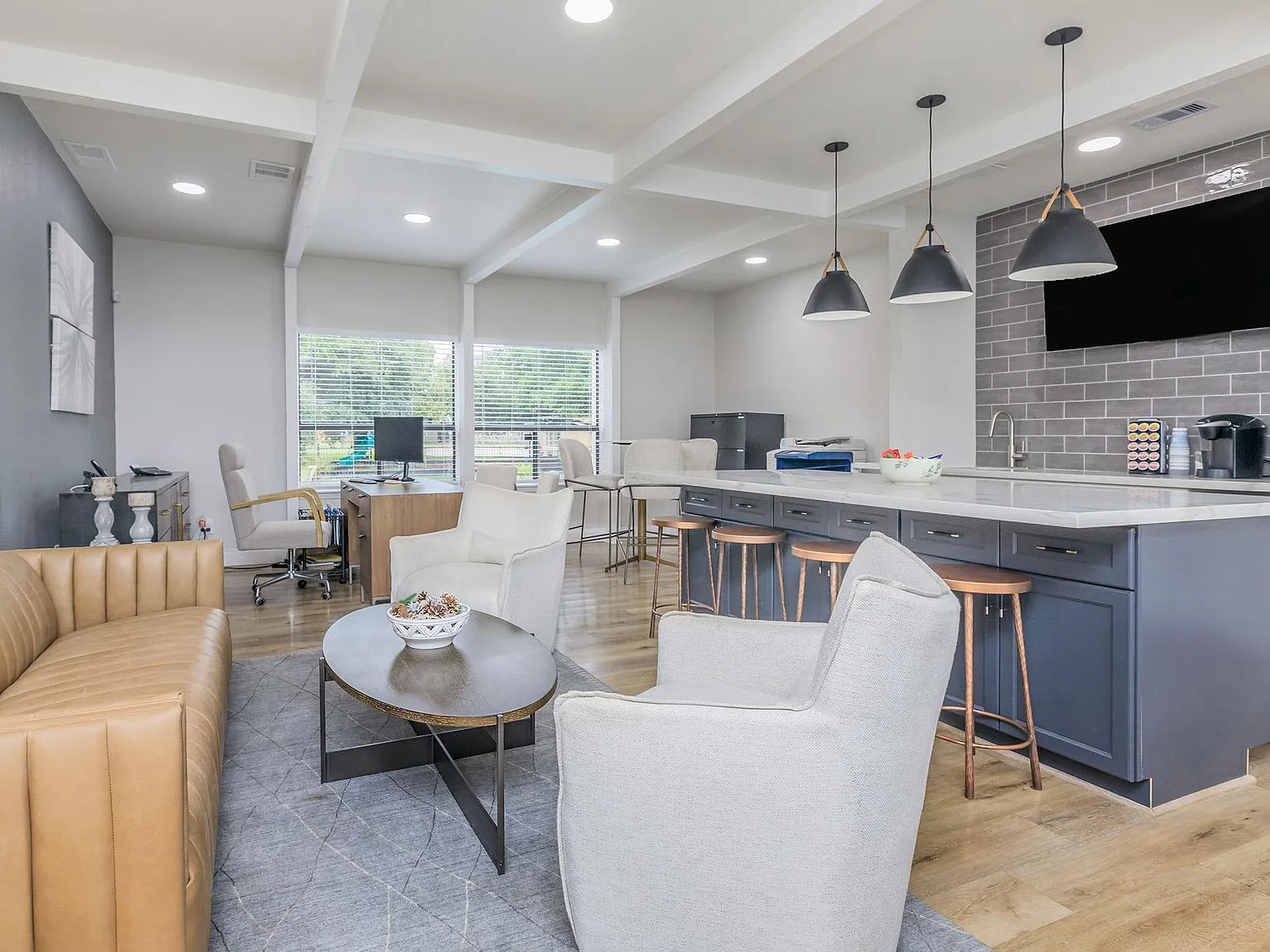 Summers Bend Apartments — Photo 1