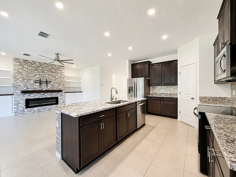 12544 Shining Willow St — Photo 13