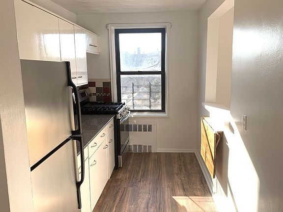 2nd image of 87-10 34th Ave APT 4E