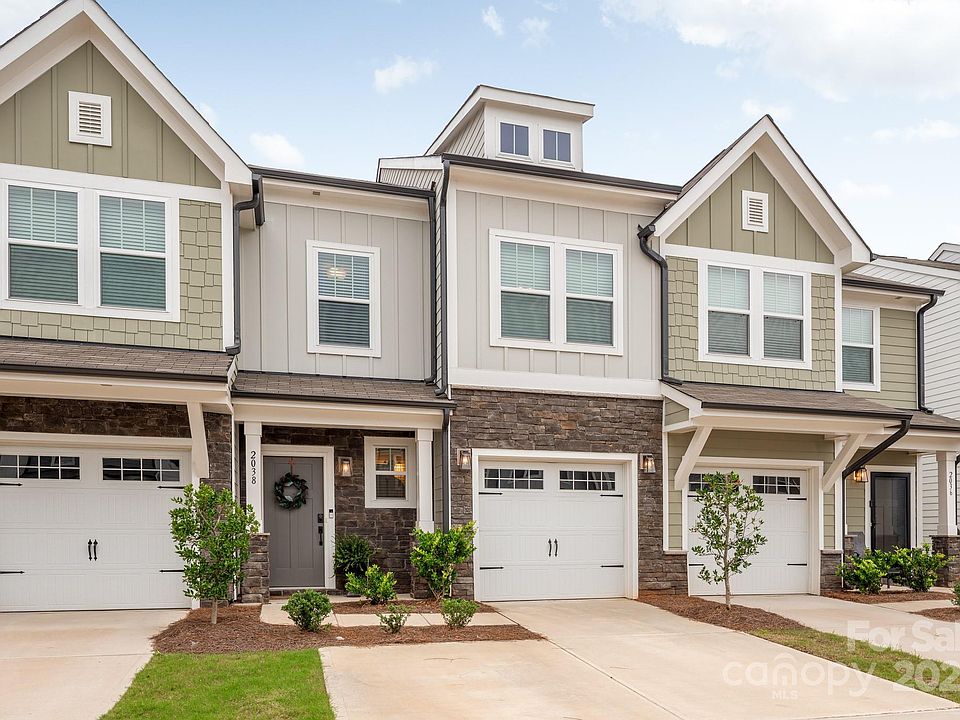 1st image of 2038 Crooked Oak Ln #16