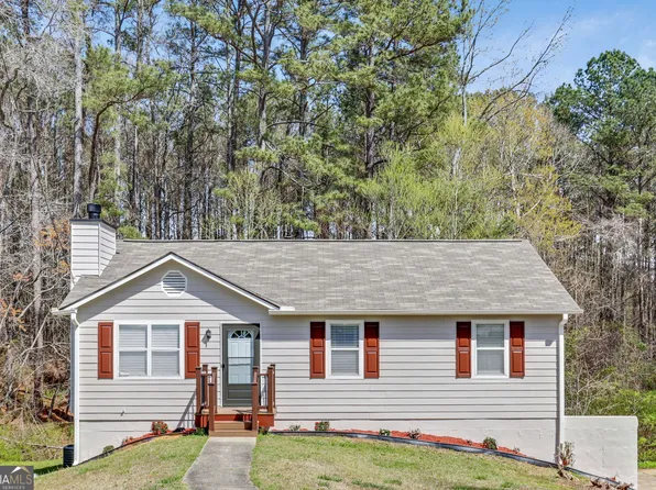 8730 Parliament Pl, Jonesboro, GA 30238