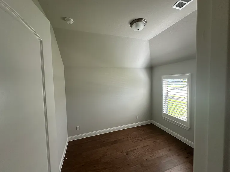 8216 Legacy Trl — Photo 4