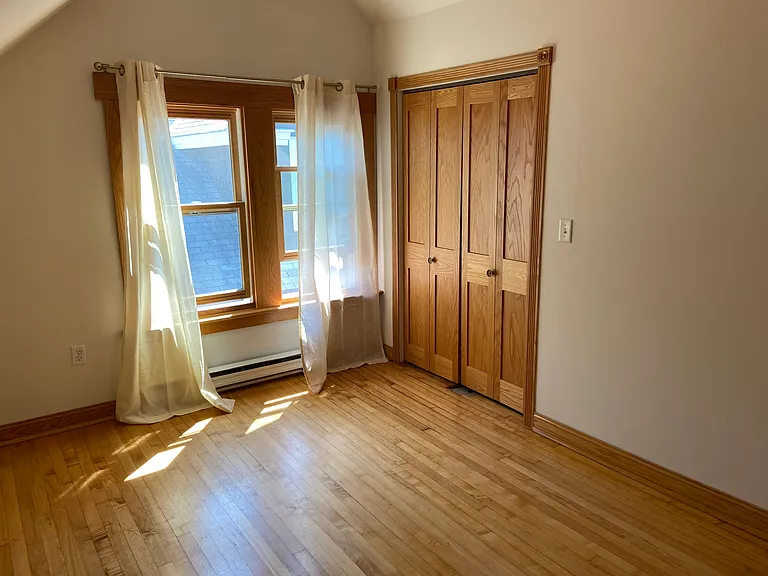 2400 Fremont Ave S #2 — Photo 31