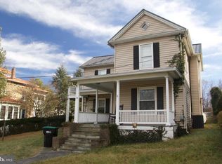 521 S Main St, Woodstock, VA 22664