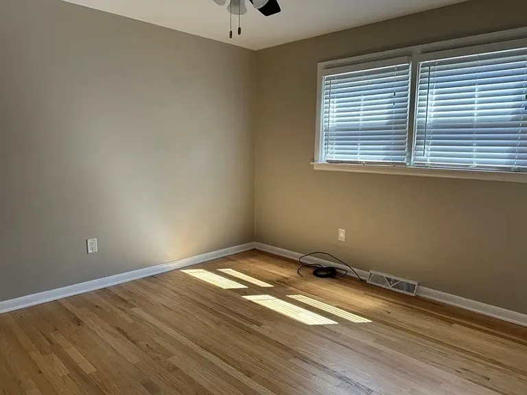127 Pierce Ave #1 — Photo 7