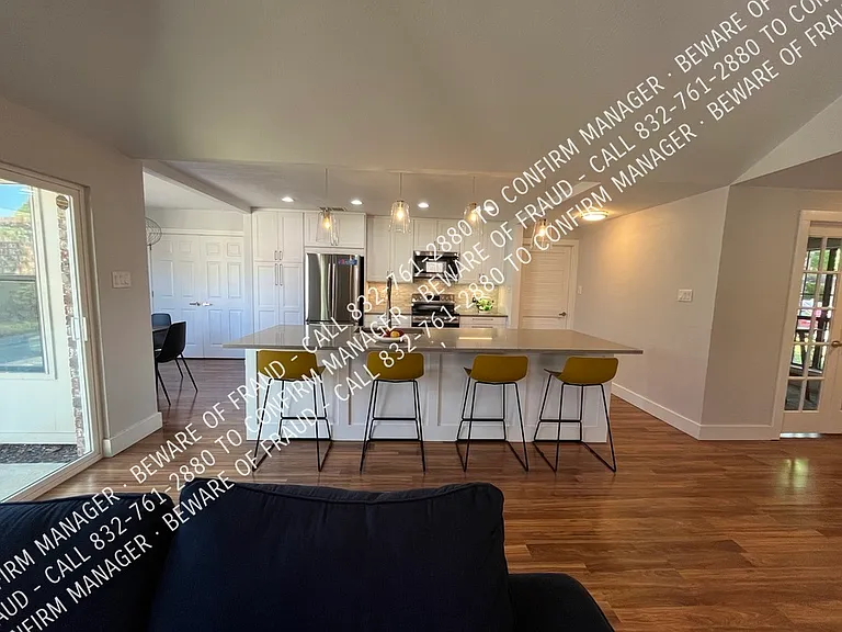 645 Thompson Dr — Photo 35