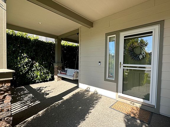 2nd image of 6406 Udall Ave SE
