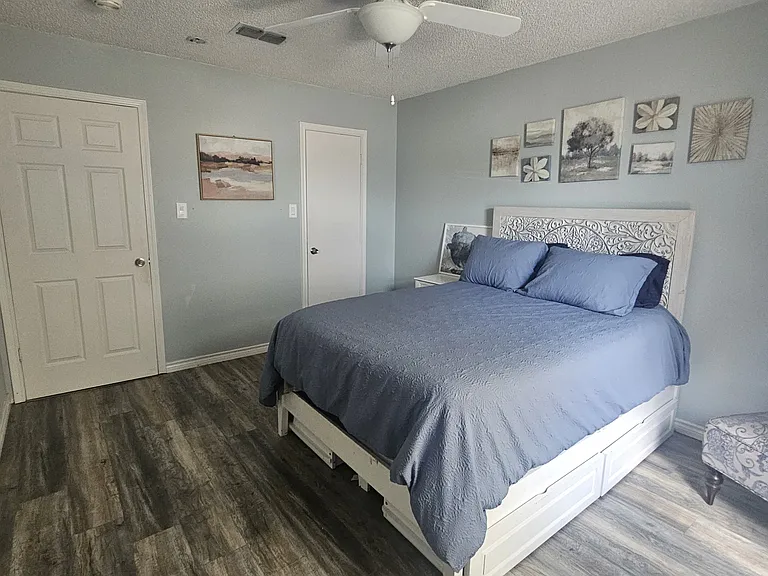 2402 Emerson Ct — Photo 28