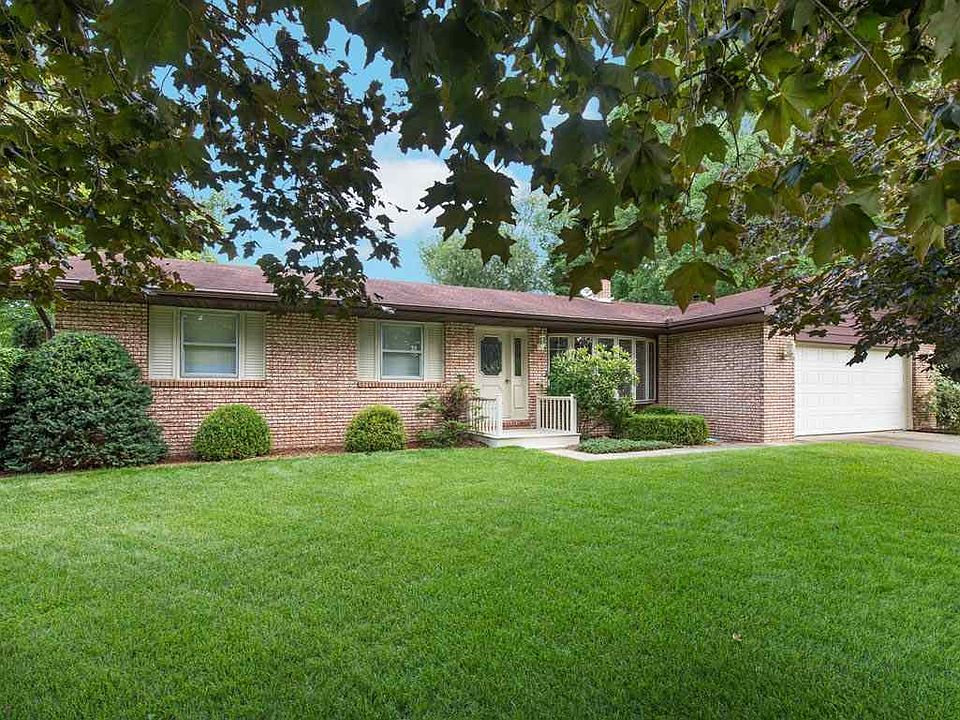 1st image of 30168 Evergreen Ct
