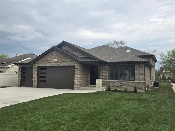 7313 S Octavia Ave, Bridgeview, IL 60455