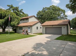 55804 Ash Rd, Osceola, IN 46561