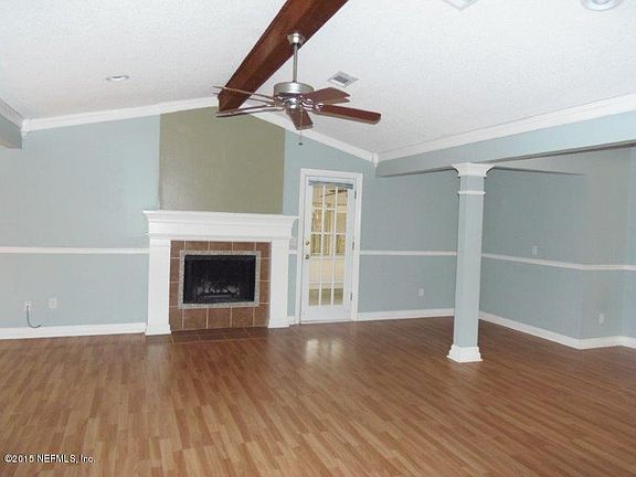 3rd image of 1063 Kimberly Ct