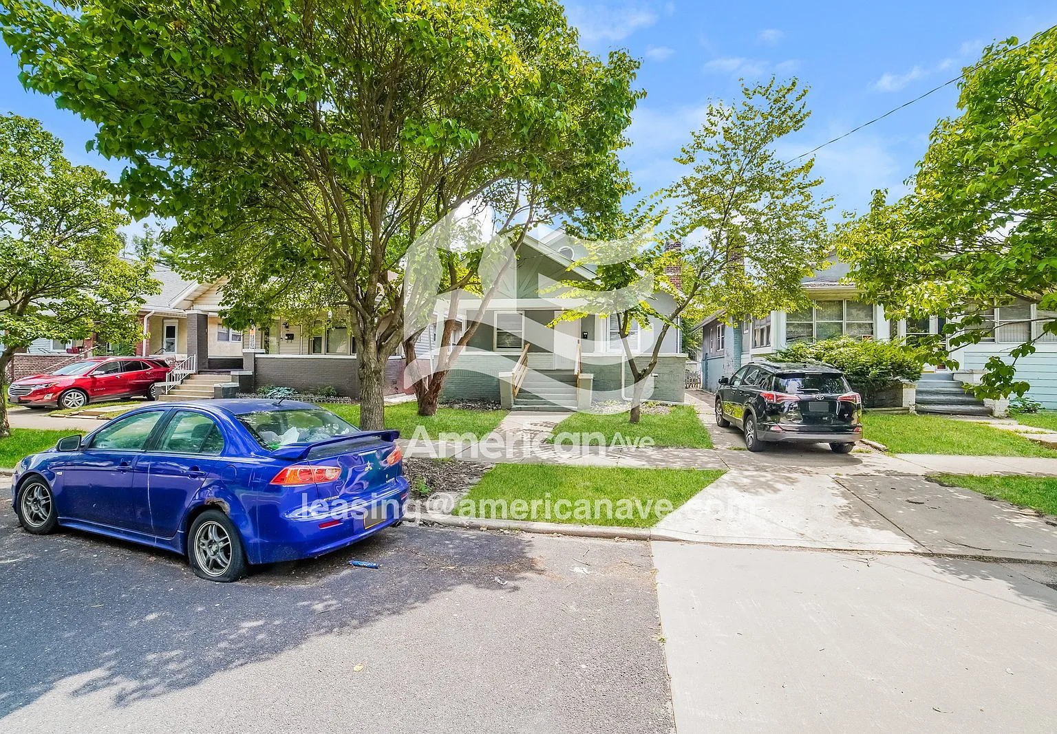 2 bed, 1.0 bath, 988 sqft, $797 — Photo 2