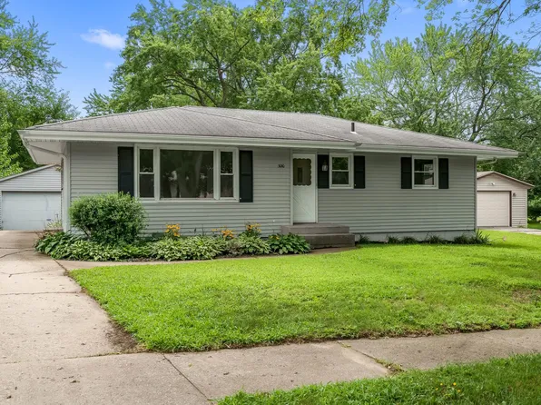 3010 Rutgers Pl, Rockford, IL 61109