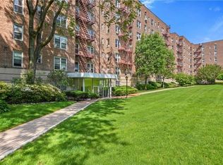 1300 Midland Ave APT B63, Yonkers, NY