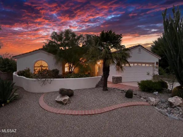 2860 S Greenside Pl, Green Valley, AZ 85614