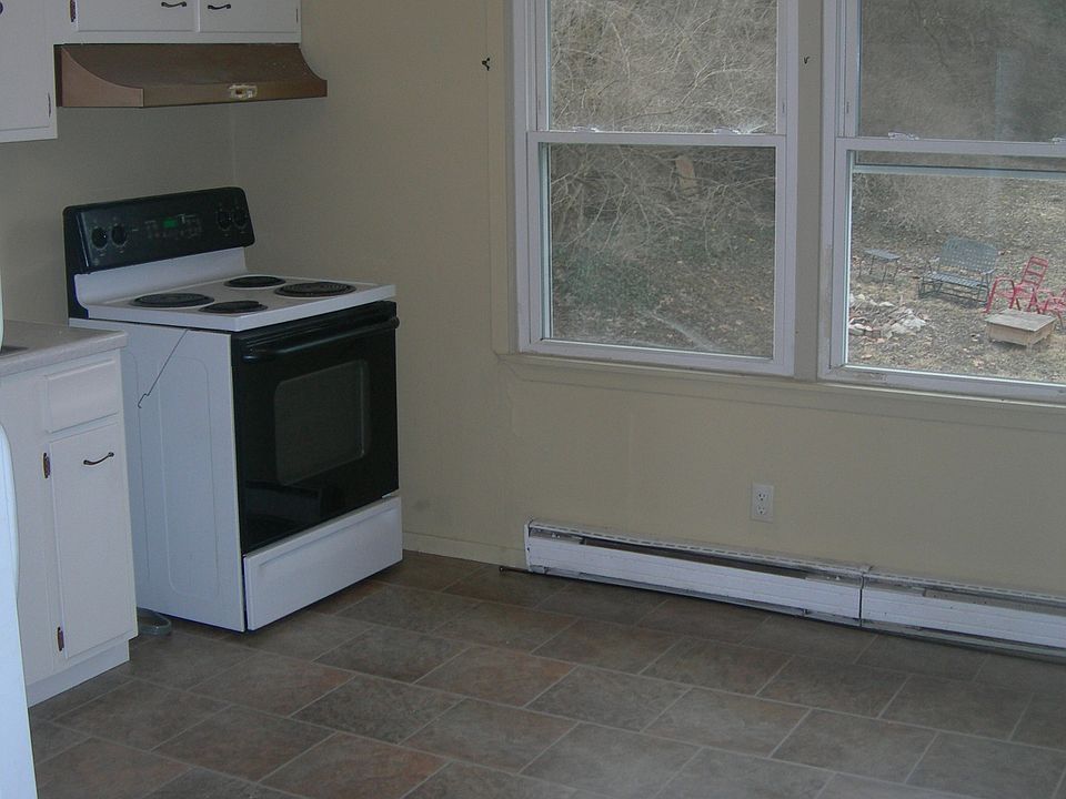 1st image of 310 Sandra Dr APT A