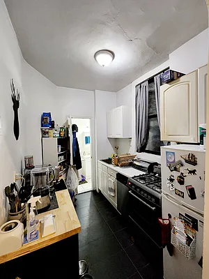 Rented by Oxford Property Group | media 22