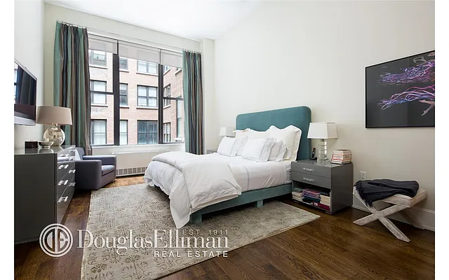 Sold by Douglas Elliman | media 5