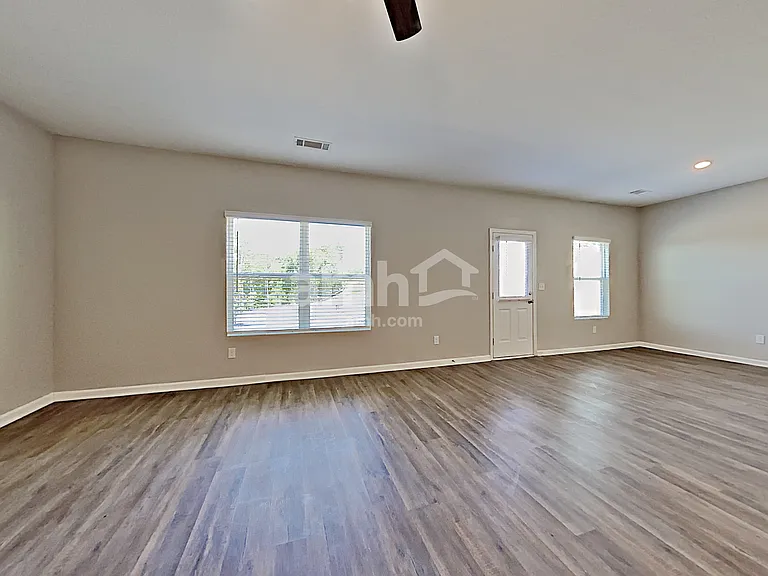 3430 Ridge Hill Pkwy — Photo 8