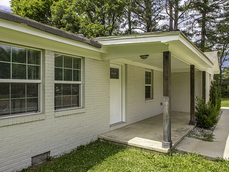 115 Mitchell Street — Photo 23